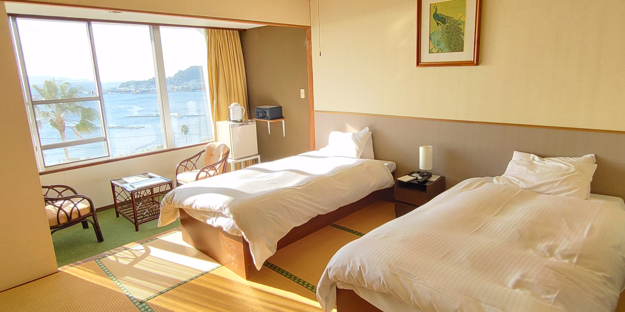 海側和室ツインベッド
