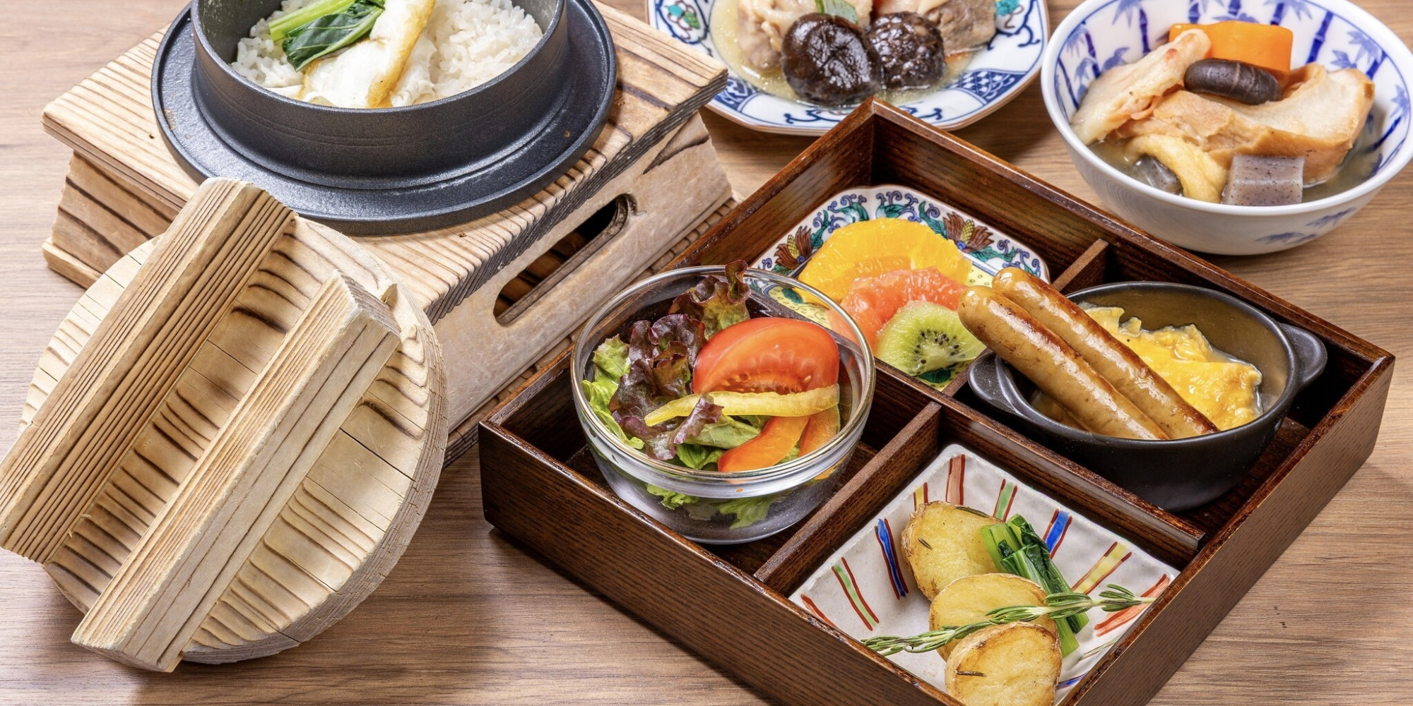 【朝食】金沢を感じる釜めし