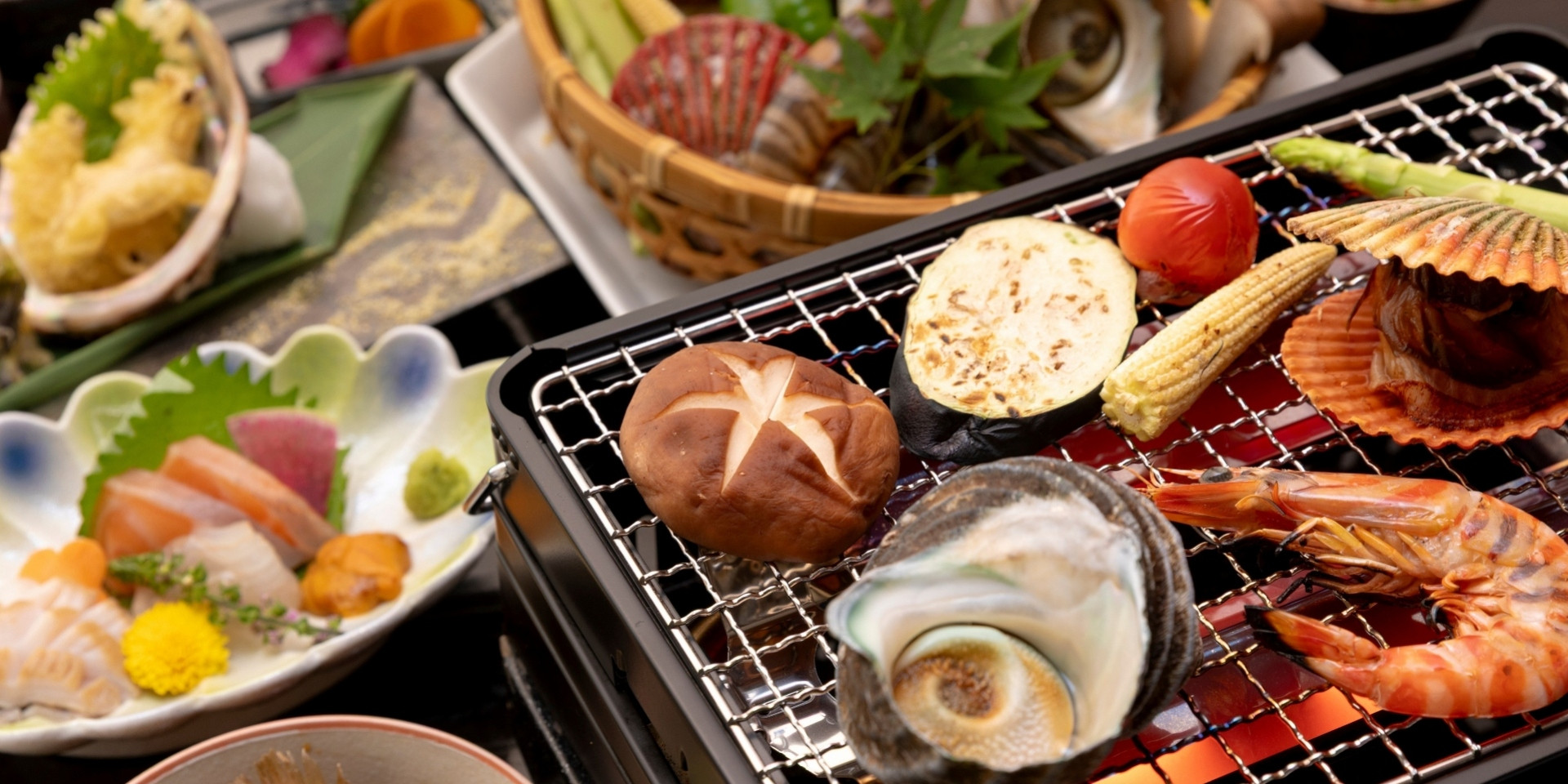 海鮮焼きプラン「郷土の海鮮盛り合わせ」　お客様ご自身で焼いて味わうスタイル