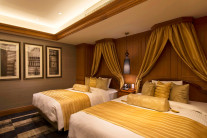 ピエナスイート 1006号室